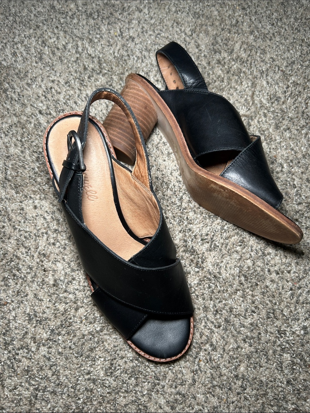 Madewell Black Leather Slingback Sandals with Stacked Heel